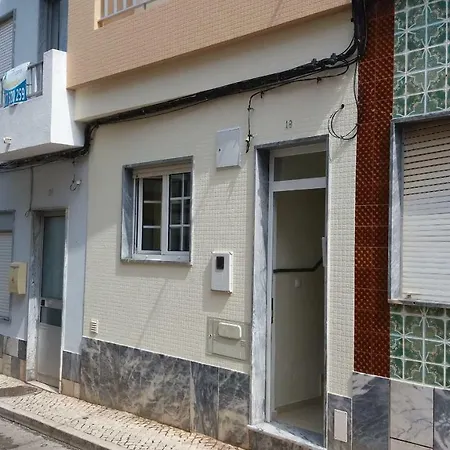 Antonio C Alvor