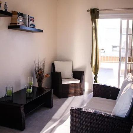 Antonio C Apartment *